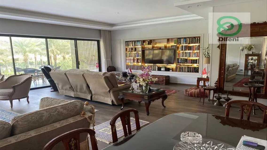 Luxury Apartment in Lake View Residence - Stunning Lake View