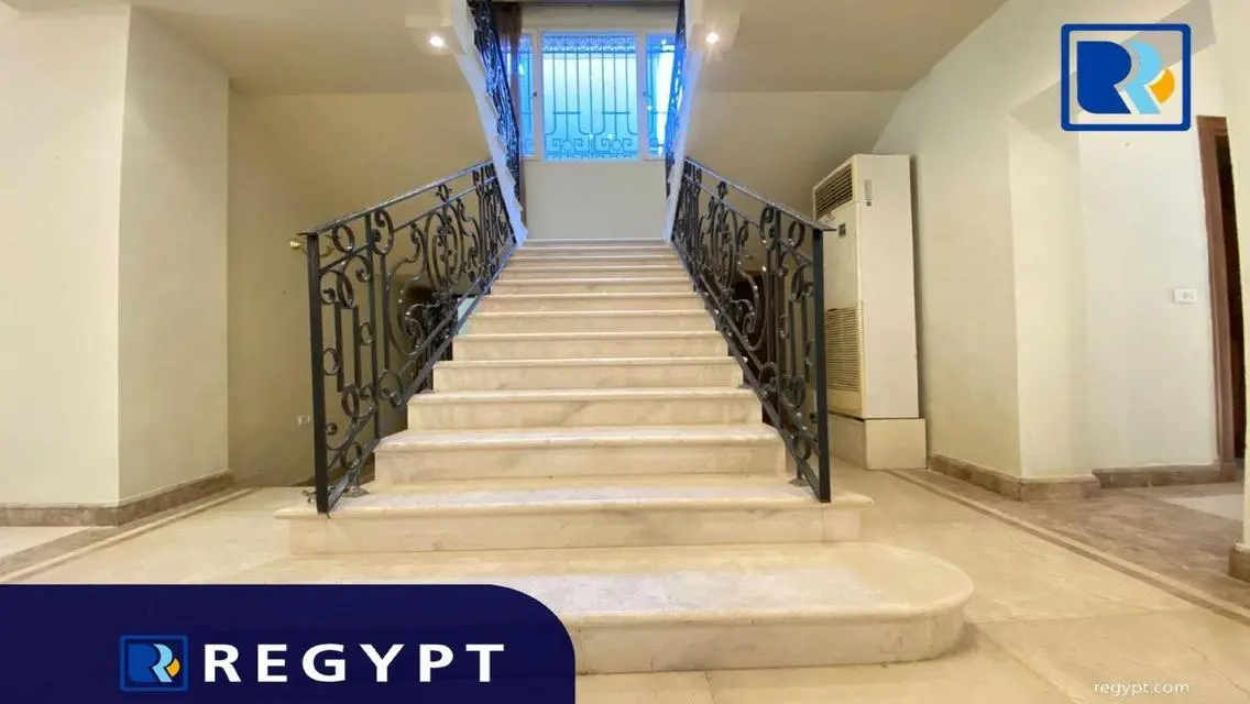 مكتب للبيع بمساحة 2200 متر بدار السلام