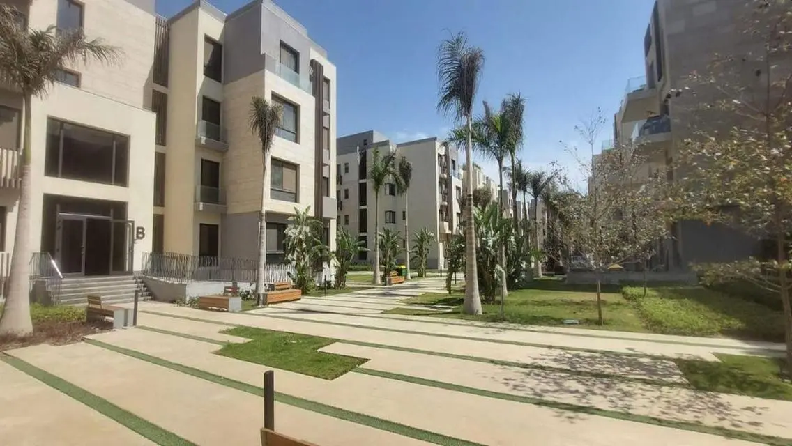 Luxury Villa for Sale with Spacious Design and Great Amenities