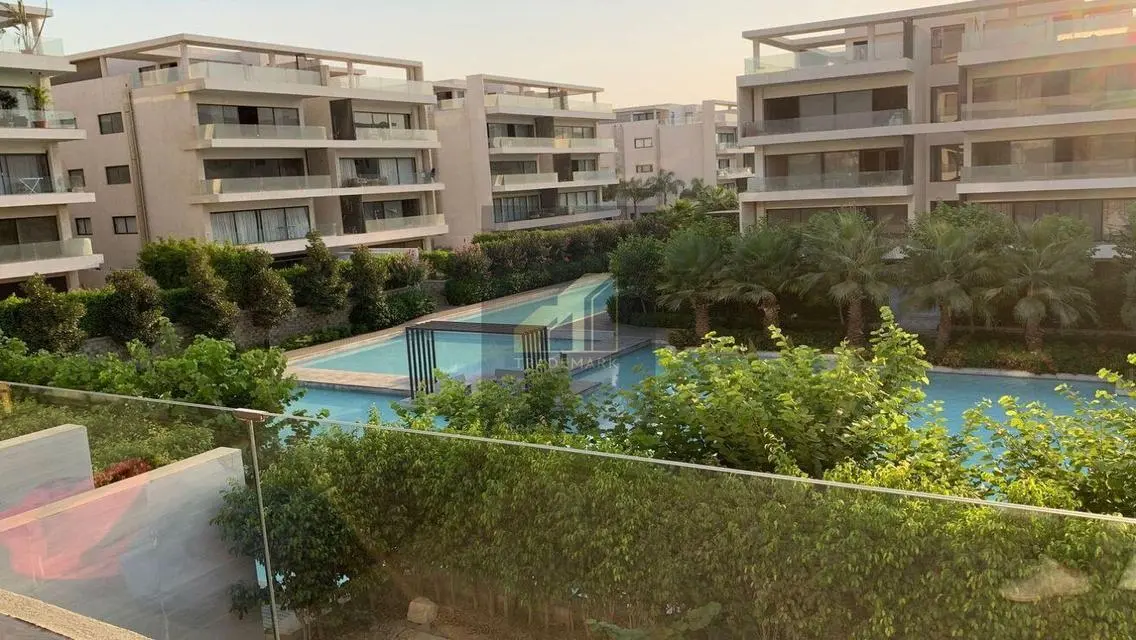 Luxurious Apartment for Sale with Stunning Lake View