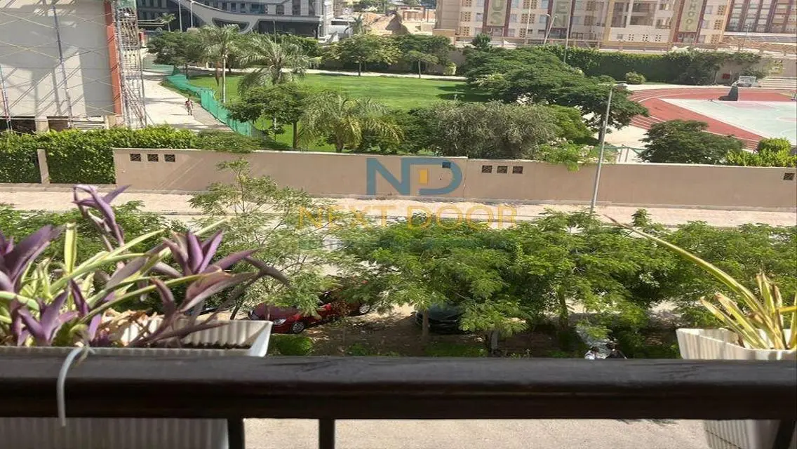 شقة فاخرة للبيع في قلب المدينة
