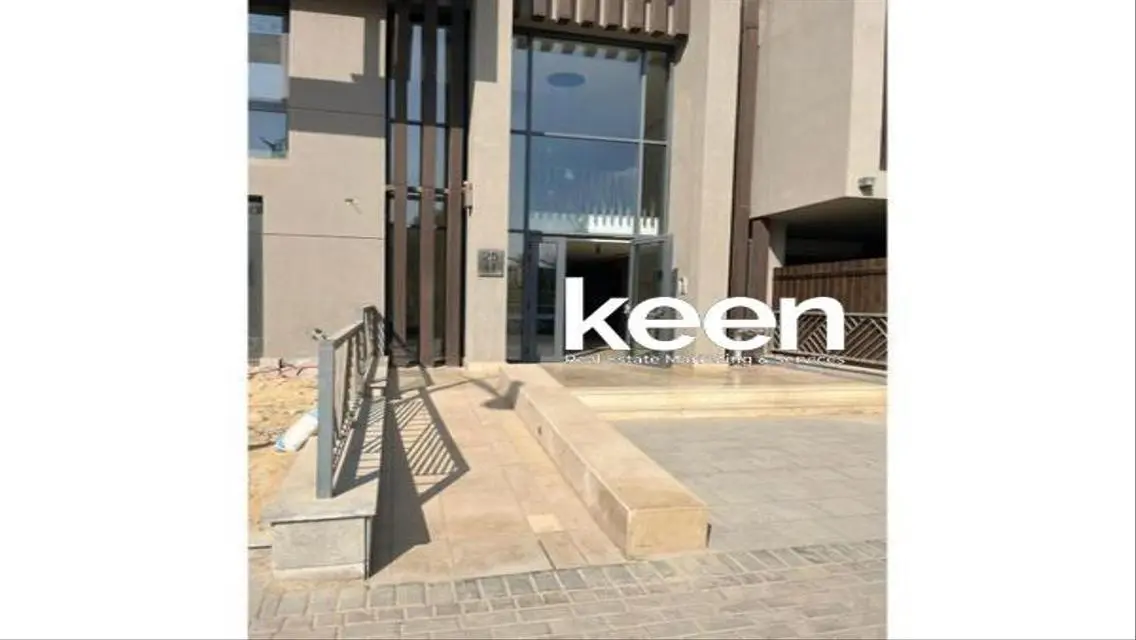 Luxury Apartment with Outstanding Amenities and Views
