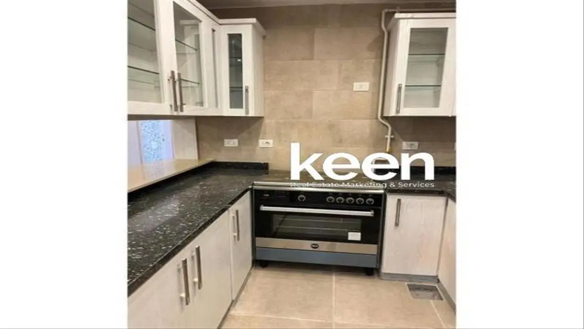 Luxury Apartment with Outstanding Amenities and Views