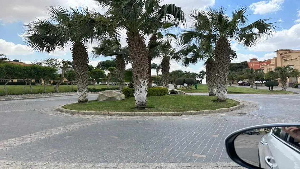 شقة فاخرة مع إطلالة مميزة للبيع