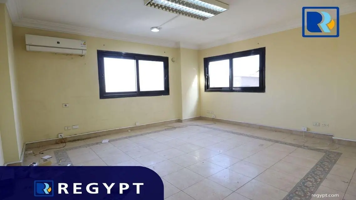 استثمر في عقار مميز بإطلالة رائعة