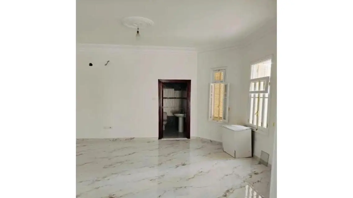 شقة شبه مفروشة للإيجار في سافير سكوير، هليوبوليس