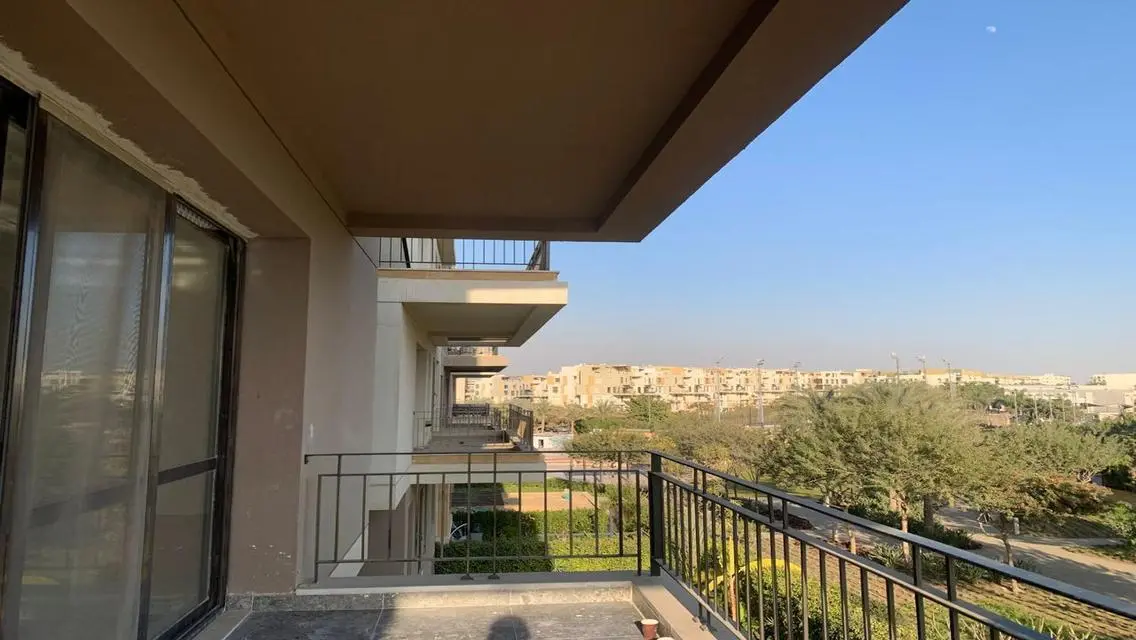 Luxury Apartment in Eastown with Stunning Views