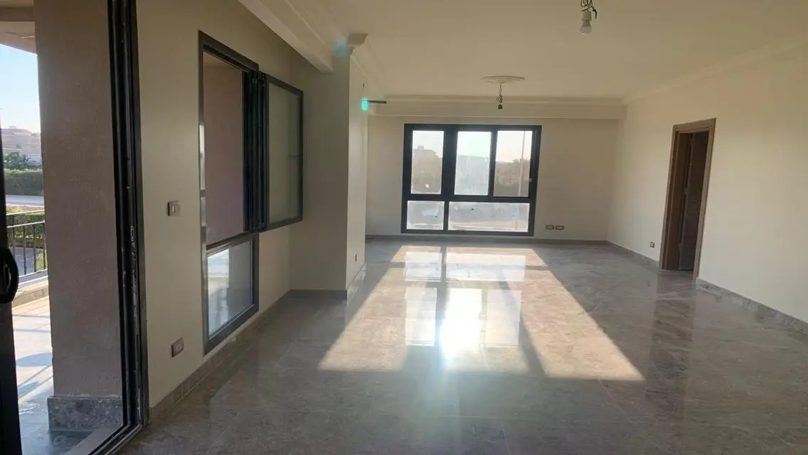 Luxury Apartment in Eastown with Stunning Views