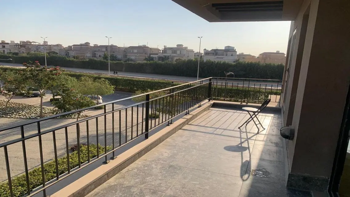 Luxury Apartment in Eastown with Stunning Views