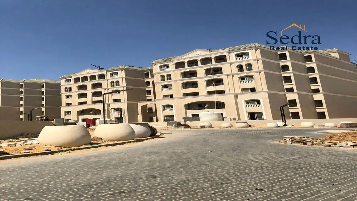 فيلا فاخرة مع حديقة خاصة ومسبح مشترك - 7,000,000 جنيه