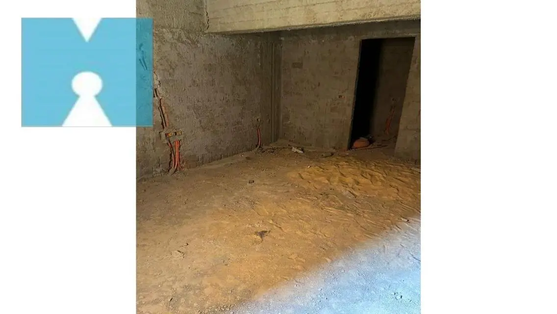 شقة فاخرة للبيع بمساحة واسعة مع وسائل الراحة