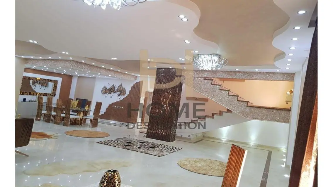 Luxury Apartment at Sky Plaza Mall