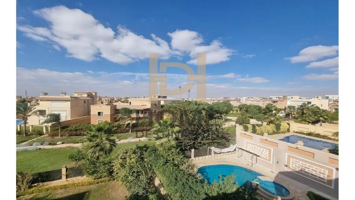 Luxury Apartment at Sky Plaza Mall