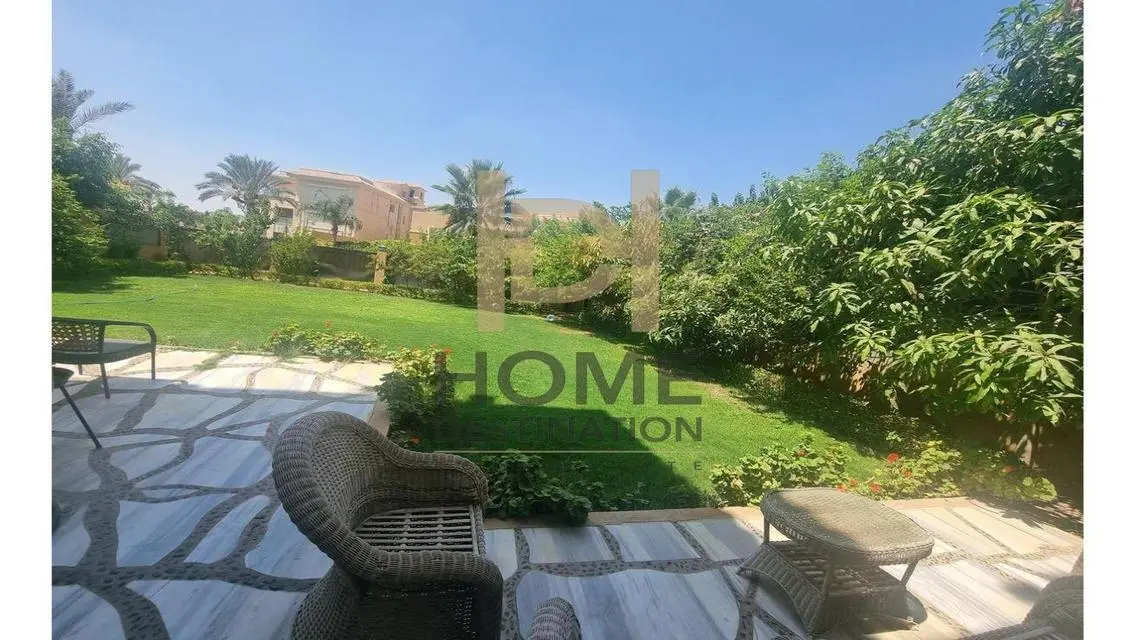 Luxury Apartment at Sky Plaza Mall