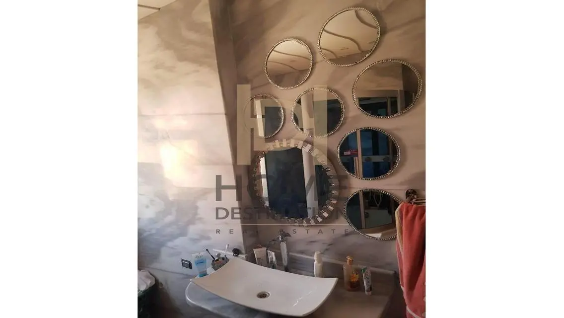 Luxury Apartment at Sky Plaza Mall
