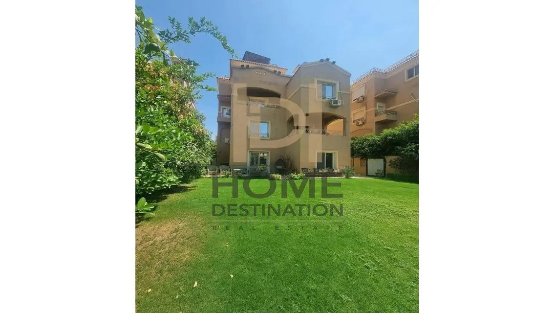 Luxury Apartment at Sky Plaza Mall