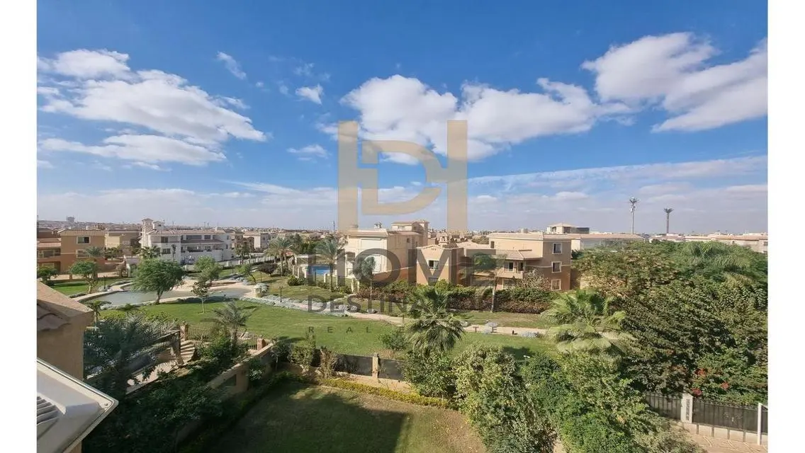 Luxury Apartment at Sky Plaza Mall
