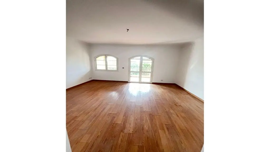 Luxurious Villa with Maid Room and Security Guard