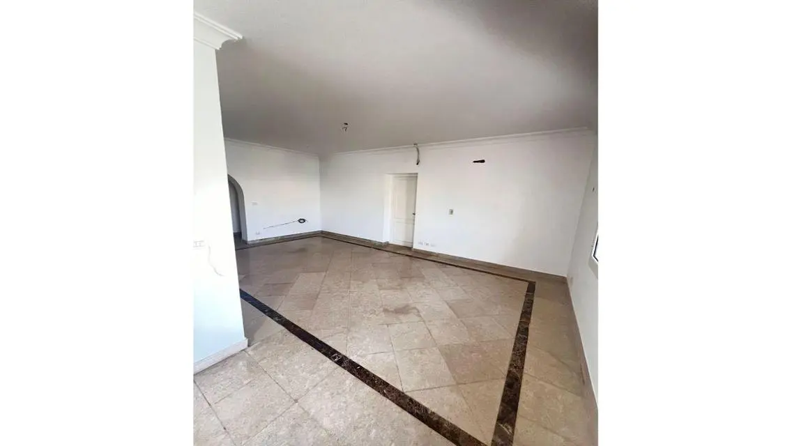 Luxurious Villa with Maid Room and Security Guard