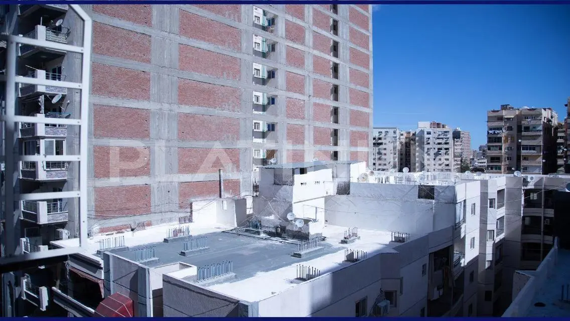 وحدة سكنية جديدة بمساحة وفيرة بسعر 3,850,000