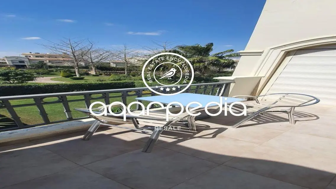 Luxury Apartment for Sale in El Patio 1