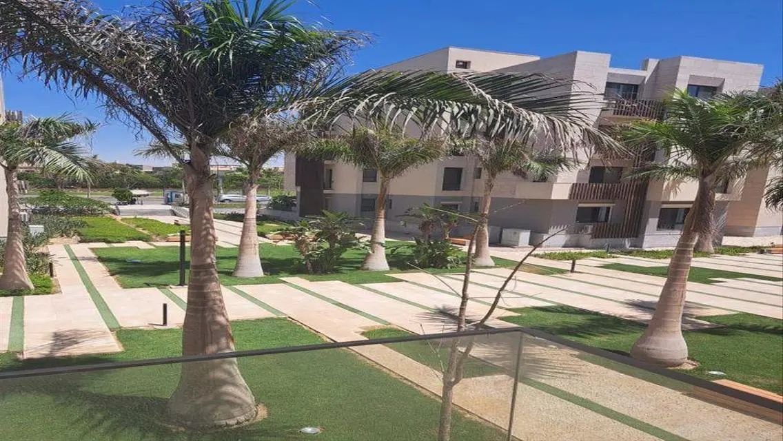 شقة نصف مفروشة للإيجار في الحي السكني الجذاب