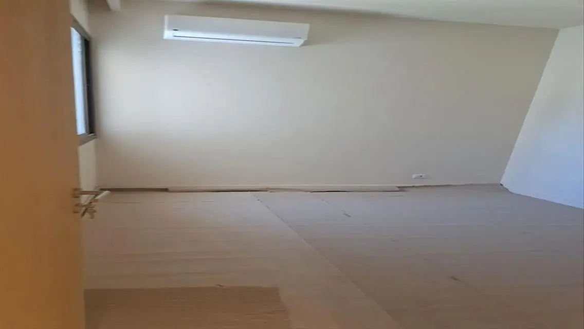 شقة نصف مفروشة للإيجار في الحي السكني الجذاب