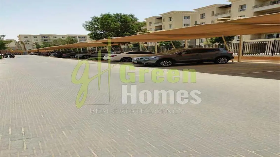 2016 Green Home - Three Bedrooms with Security Guard