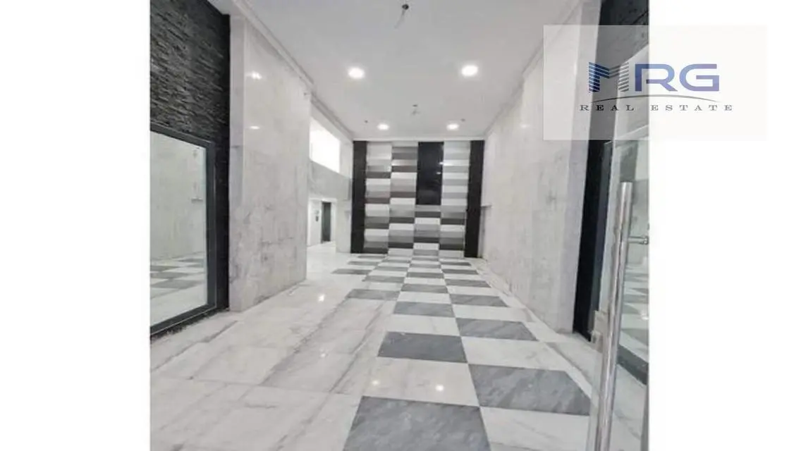 Luxury Apartment with 800 sqm in the Heart of the City