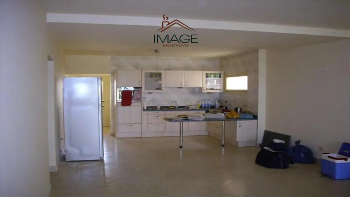 Luxury Apartment for Sale with Lake Views