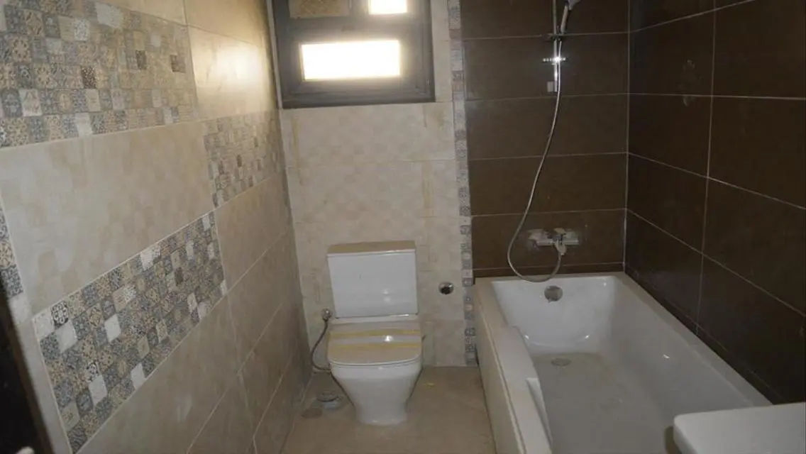 Luxury Apartment with Balcony and Security Guard