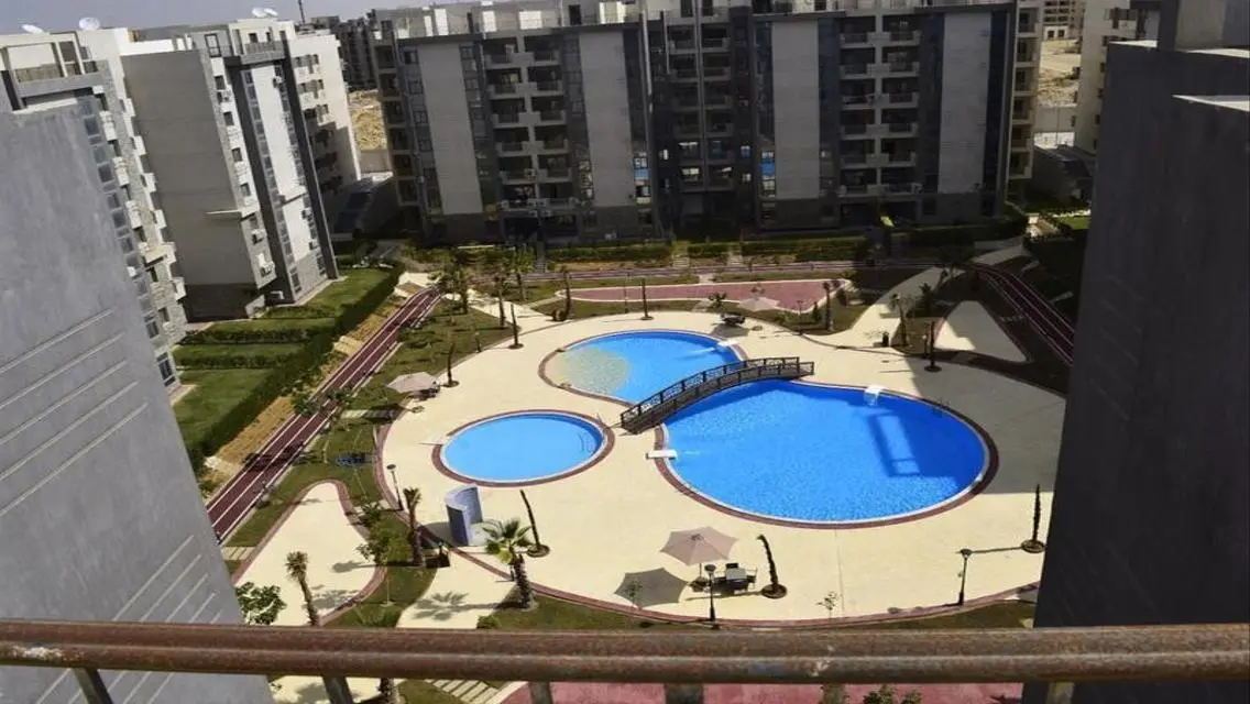 Luxury Apartment with Balcony and Security Guard
