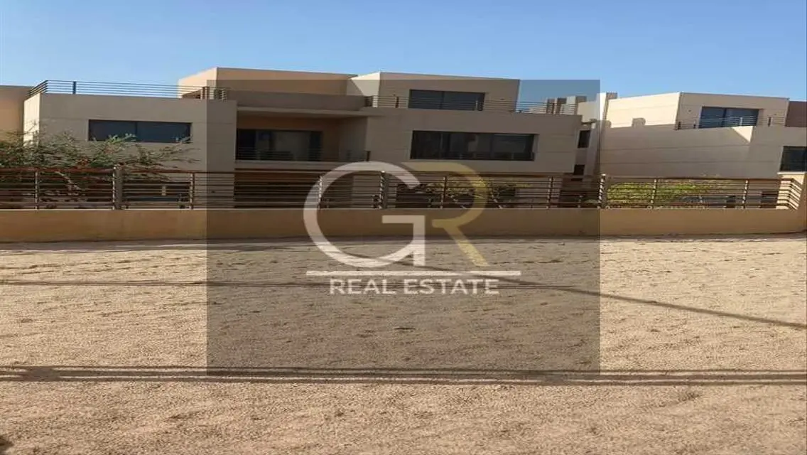 Luxury Apartment for Sale in Spacious 256 sqm