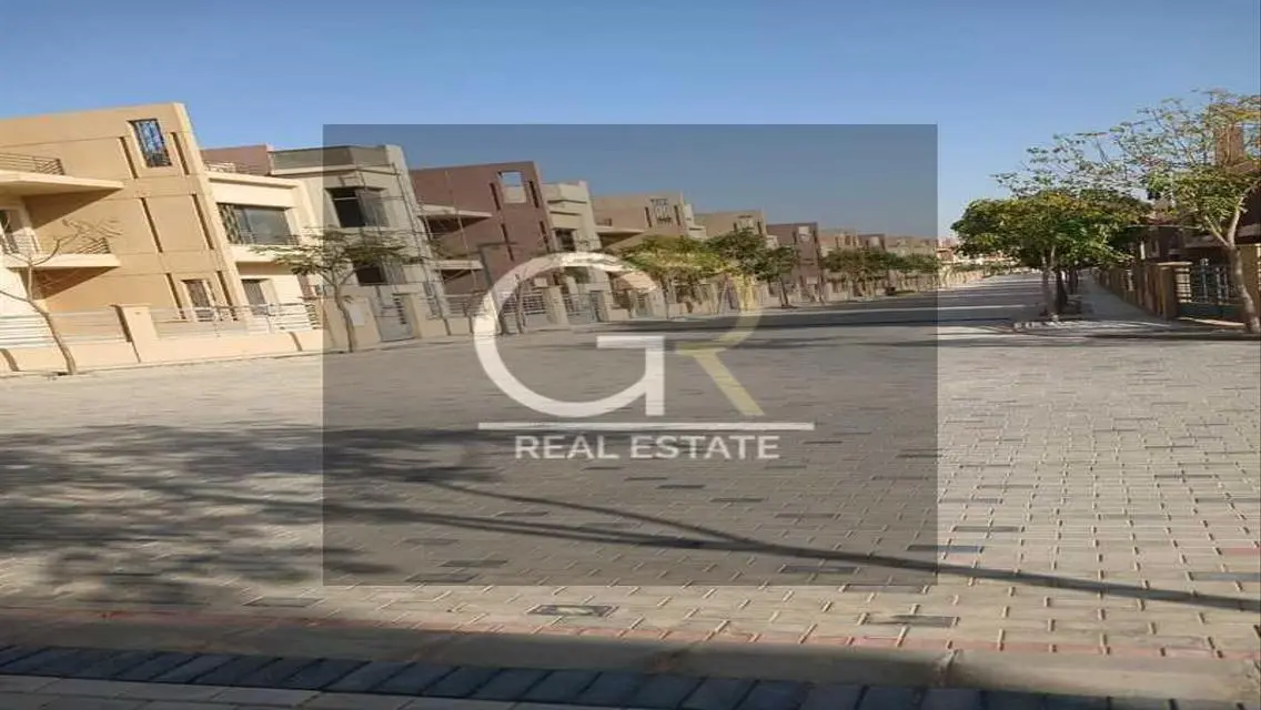 Luxury Apartment for Sale in Spacious 256 sqm