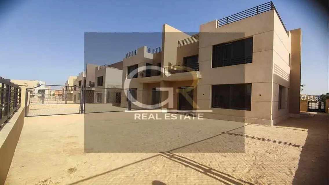Luxury Apartment for Sale in Spacious 256 sqm