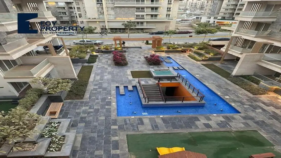 Luxurious Apartment in Mountain View - New Cairo