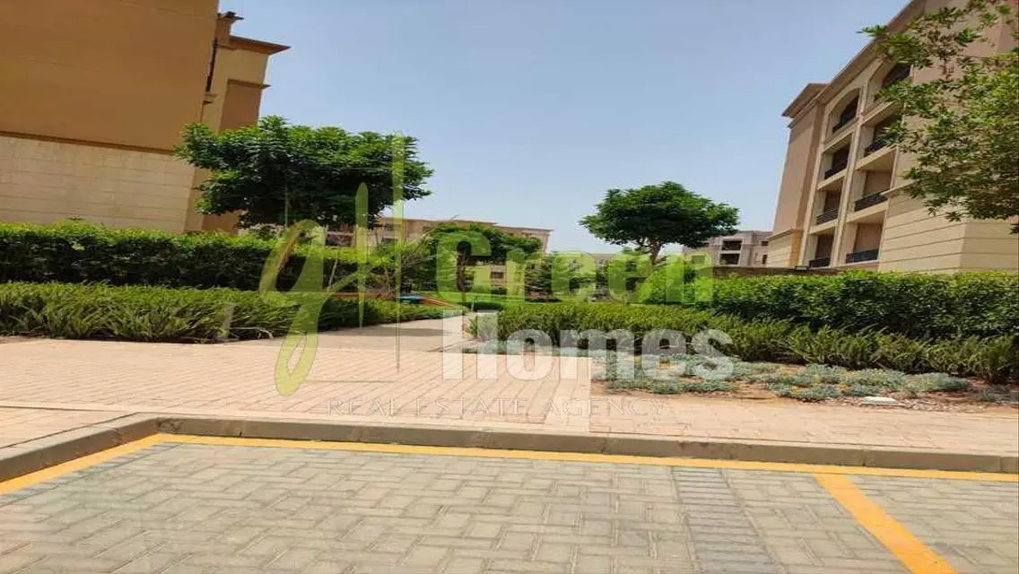 Green Home 200 Meters with Security Guard