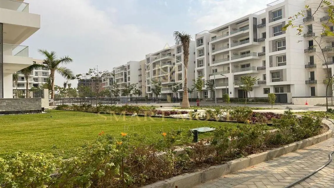 Luxurious Apartment with Spacious Area and Stunning Views in the City Center