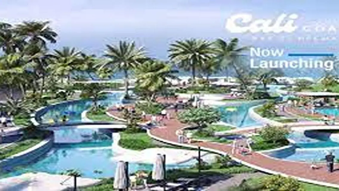 Luxury Villa with Private Garden and Shared Pool