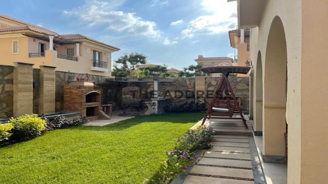 Luxury Villa for Sale with 375 sqm