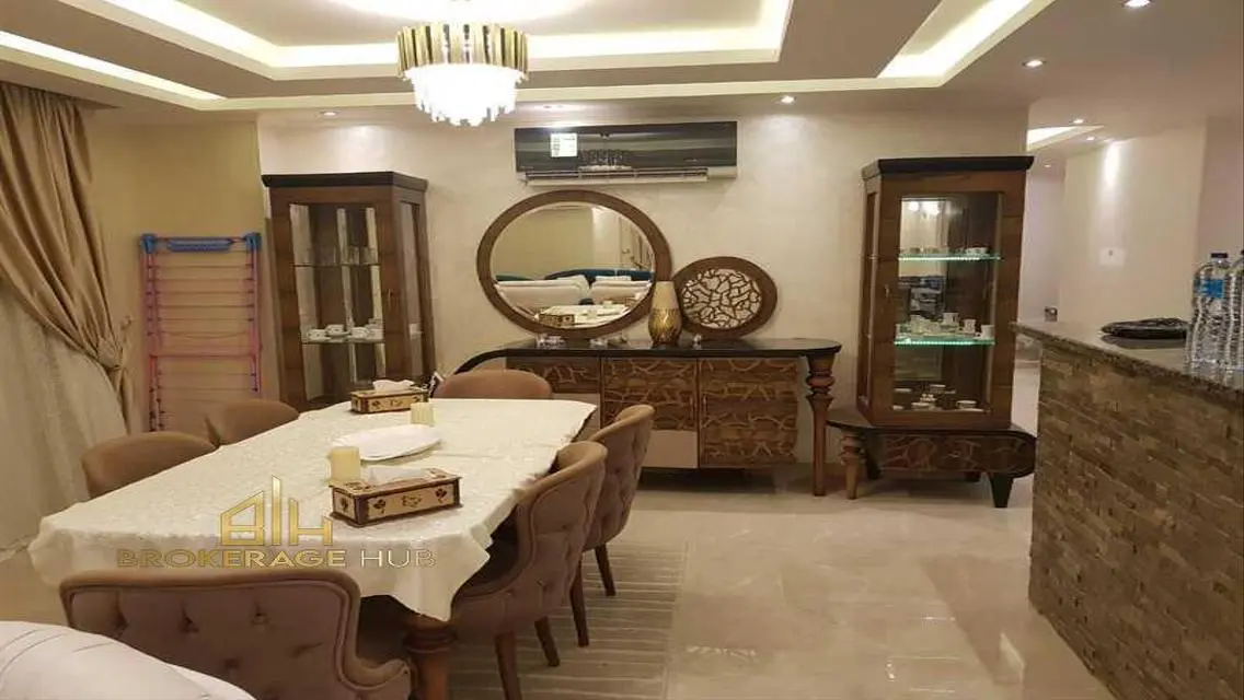 شقة فاخرة مفروشة 220 متر في أمارا - القاهرة الجديدة
