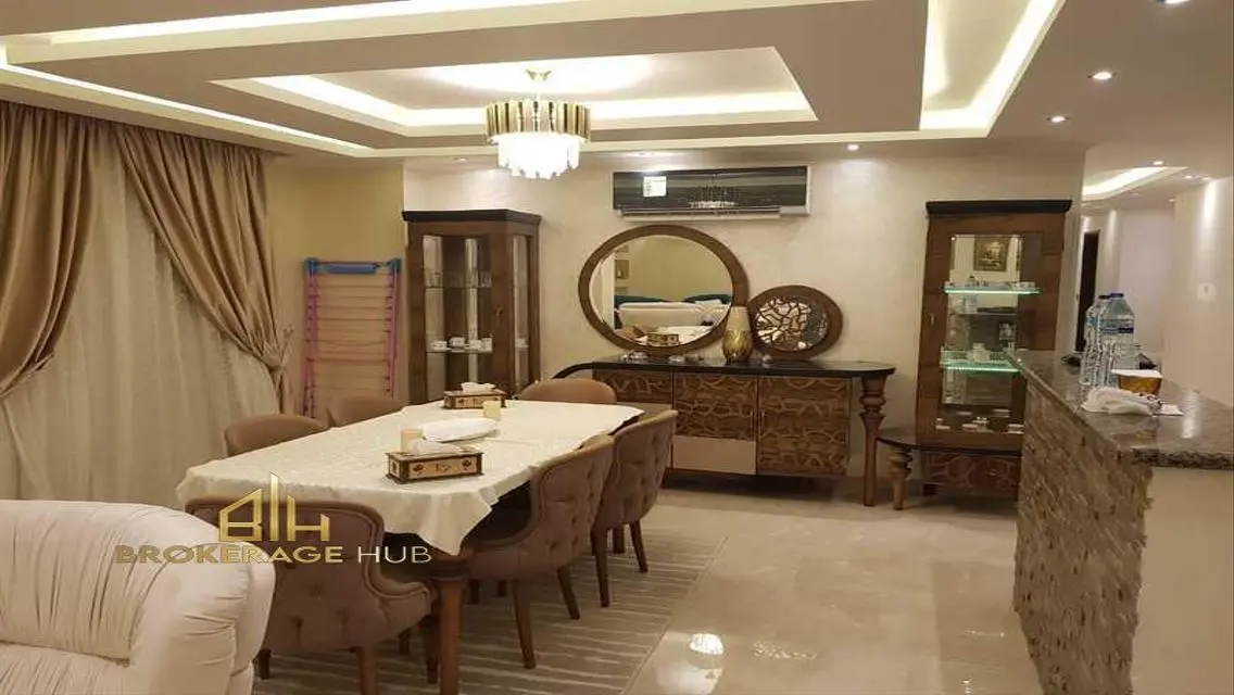 شقة فاخرة مفروشة 220 متر في أمارا - القاهرة الجديدة
