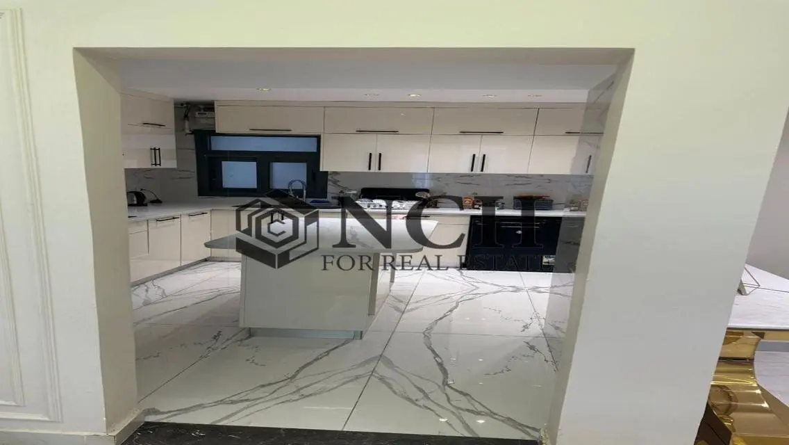 Luxury Furnished Apartment-RENT -216 SQM - Eastown