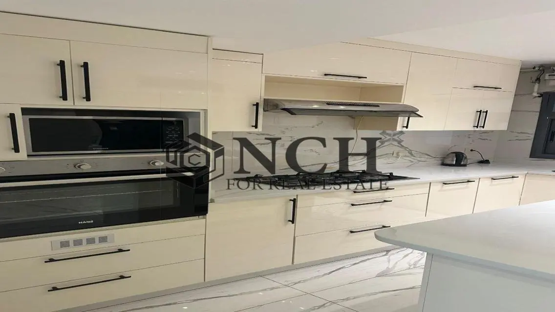 Luxury Furnished Apartment-RENT -216 SQM - Eastown