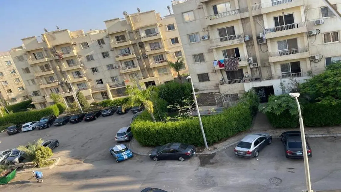 للبيع شقه عماير المستقبل الشيخ زايد الحى ال12 