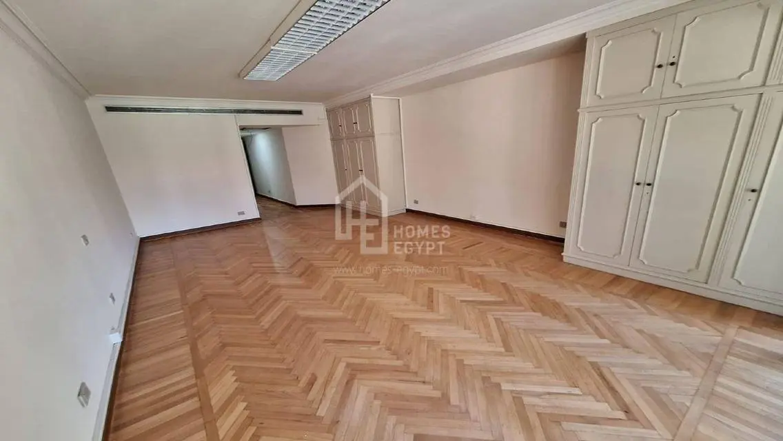 South Zamalek Ready to Move in 10 Rooms Office