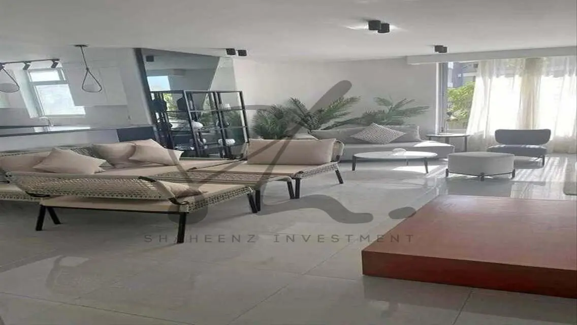 Luxurious Villa for Sale with Private Garden and Pool