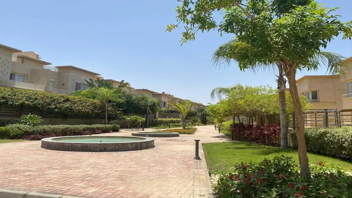 Luxury Villa with Spacious Garden for Sale