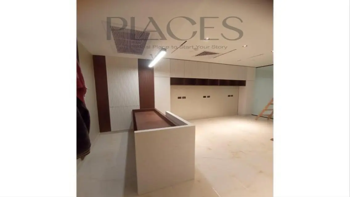 مساحه اداريه 65م للايجارفيHyde park- التجمع الخامس