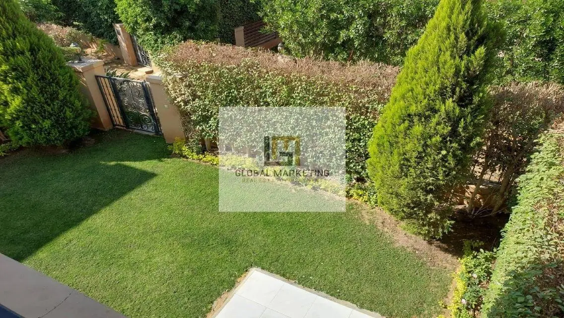 4 bedroom twin house for rent at a special price